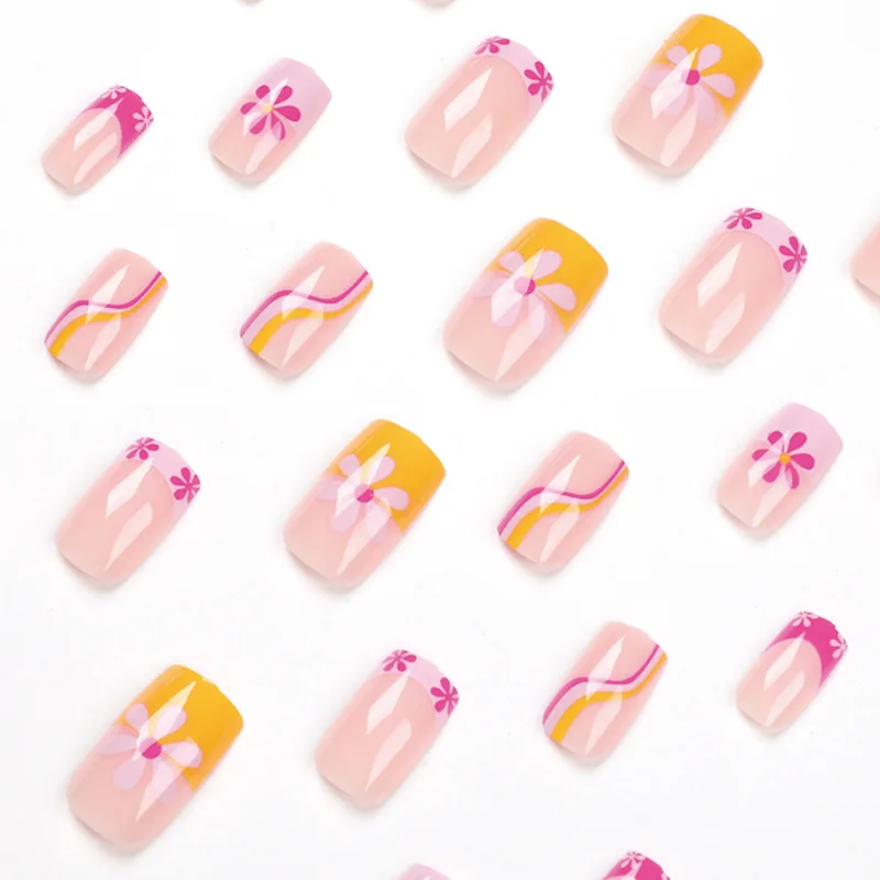 24Pcs rectangular False Nail Pink yellow border French small flower wave Wearable Manicure Press ON Nails Solid