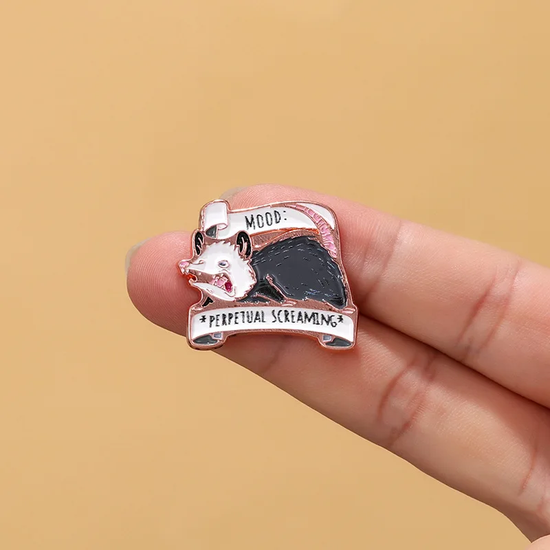 New Funny Cartoon Mouse Brooches Creative Animal Metal Badge Pins DIY for Clothes Bags Hat Scarf