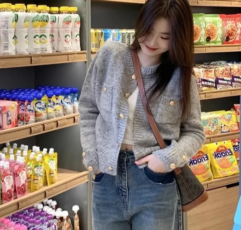 Elegante Grau Gestrickte Kurze Mantel Mode Warme Lange Hülse Frauen Strickjacke Casual Oansatz Strickwaren Koreanischen Stil Pullover