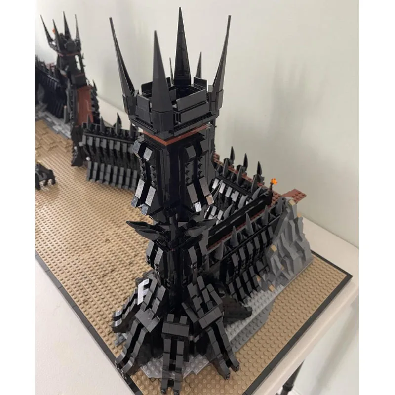 MOC Creative UCS البوابة السوداء من موردور نموذج اللبنات العمارة التعليم التجمع نموذج لعب الاطفال هدايا عيد الميلاد