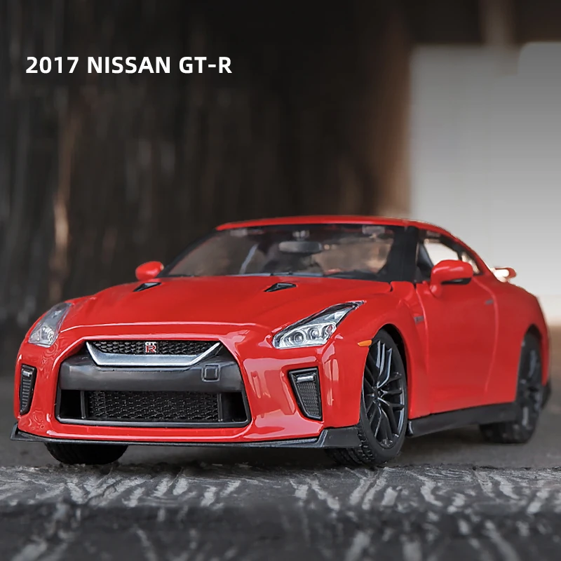 Bburago 1:24 Nissan GTR R35 2017 Alloy Car Diecasts & Toy Vehicles Car Model Miniature Scale Model Car Toy For Children