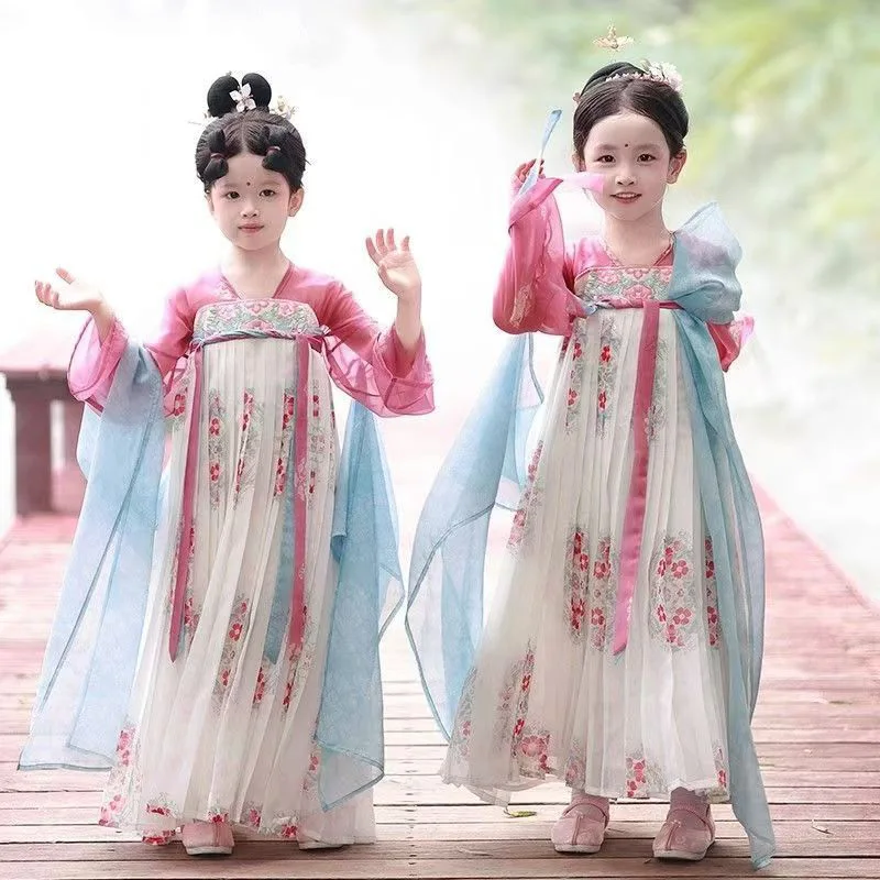 Chinesisches Hanfu im Retro-Stil, süßes Nachbildungs-Tang-Dynastie-Mädchenkleid