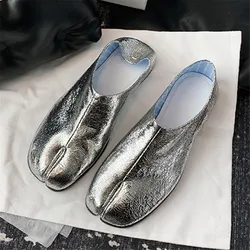 Silver Split Toe Women Flats Lazy Slippers Ladies Flat Loafers Comfortable Slip-on Espadrilles Casual Tabi Shoes Woman Footwear