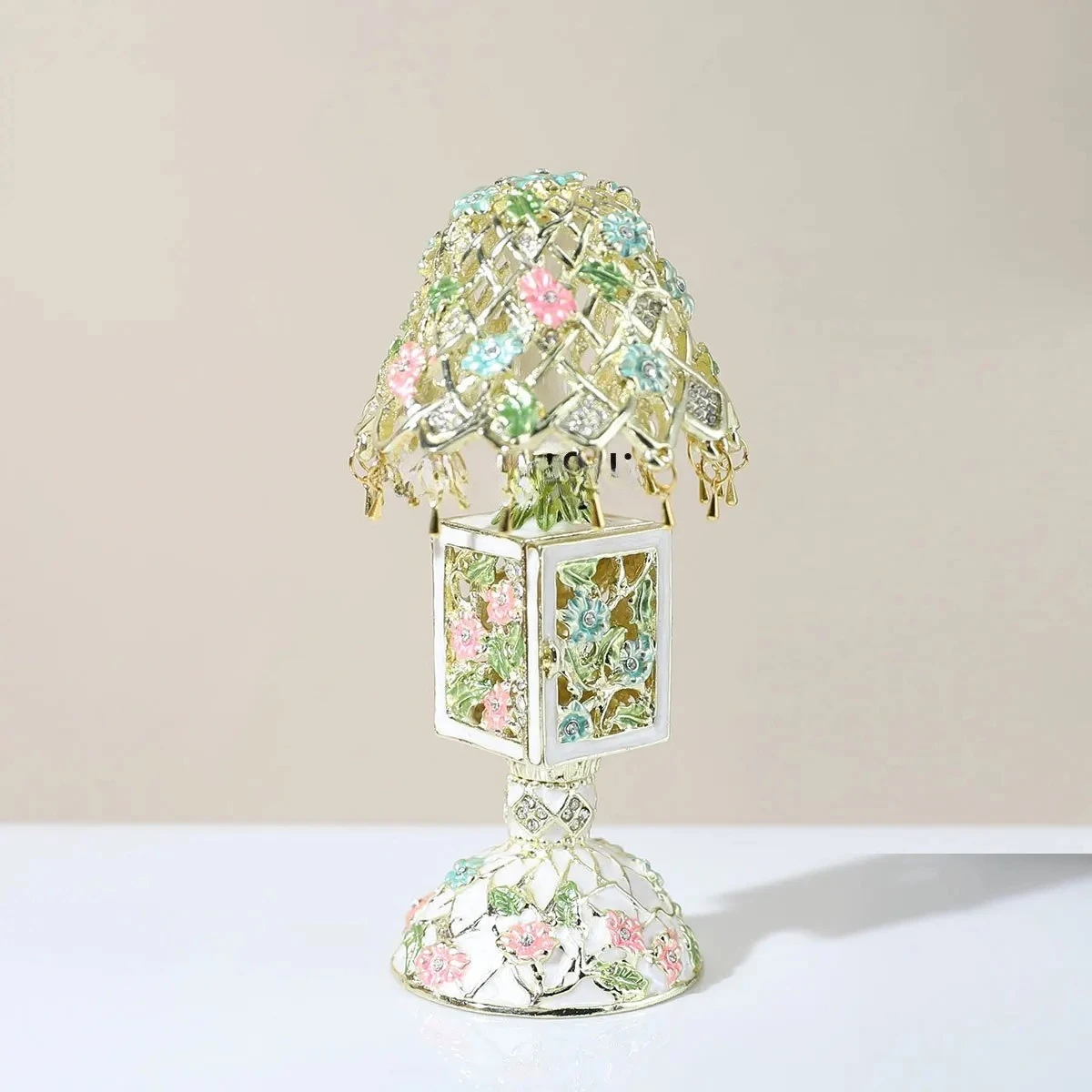 

European alloy retro wind table lamp decorative box jewelry box home decoration