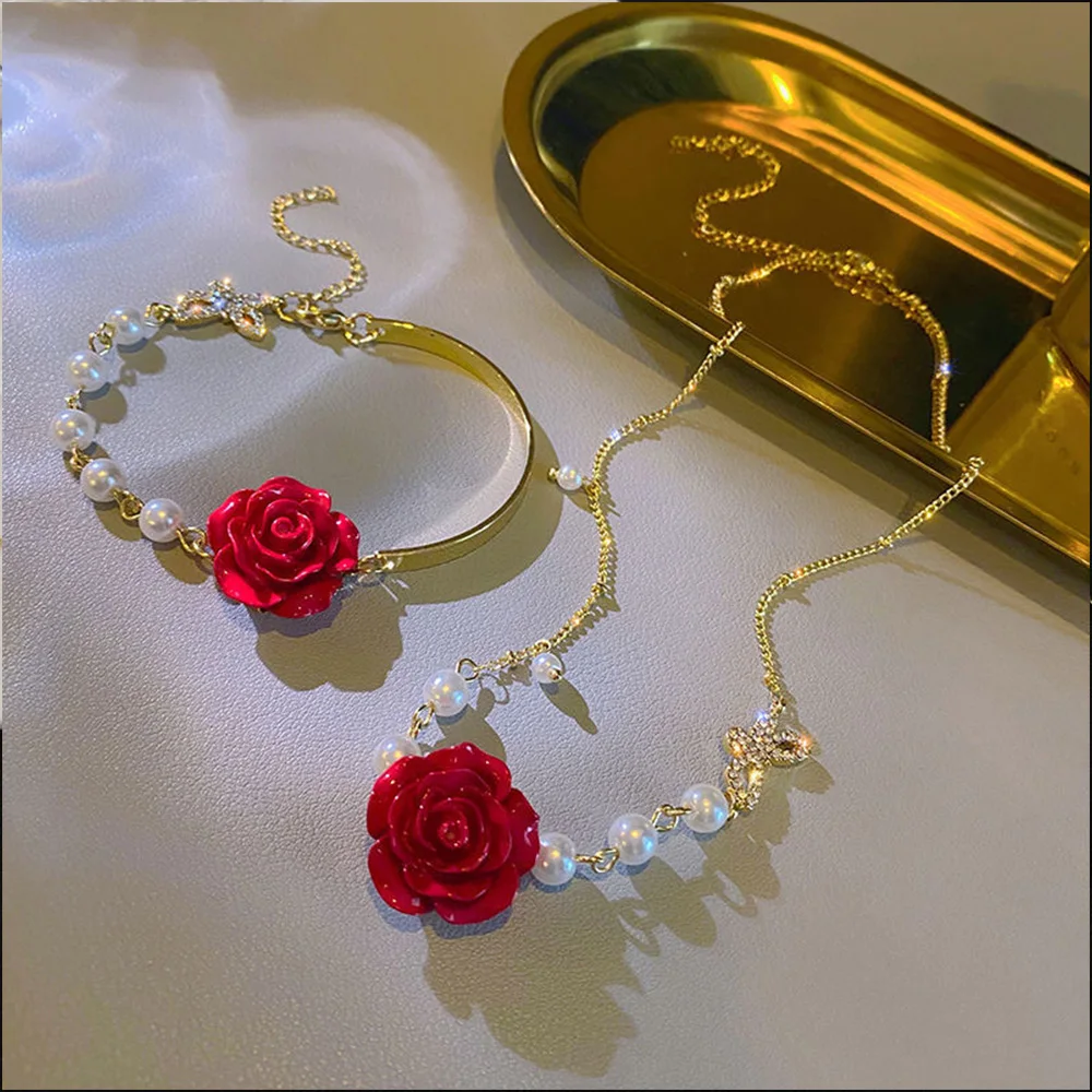 Retro Baroque Pearl Necklace With Rose Flower Pendant Romantic Shiny Butterfly Choker Necklace For Women Wedding Party Jewelry