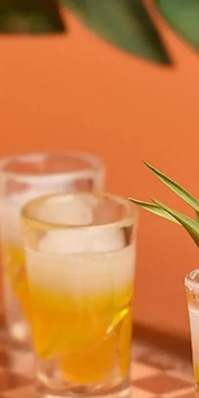 10 pezzi giocattolo in miniatura da cucina tazze da birra tazza accessorio modello di bevande giocattolo tazza da vino giocattolo decorazione della casa delle bambole