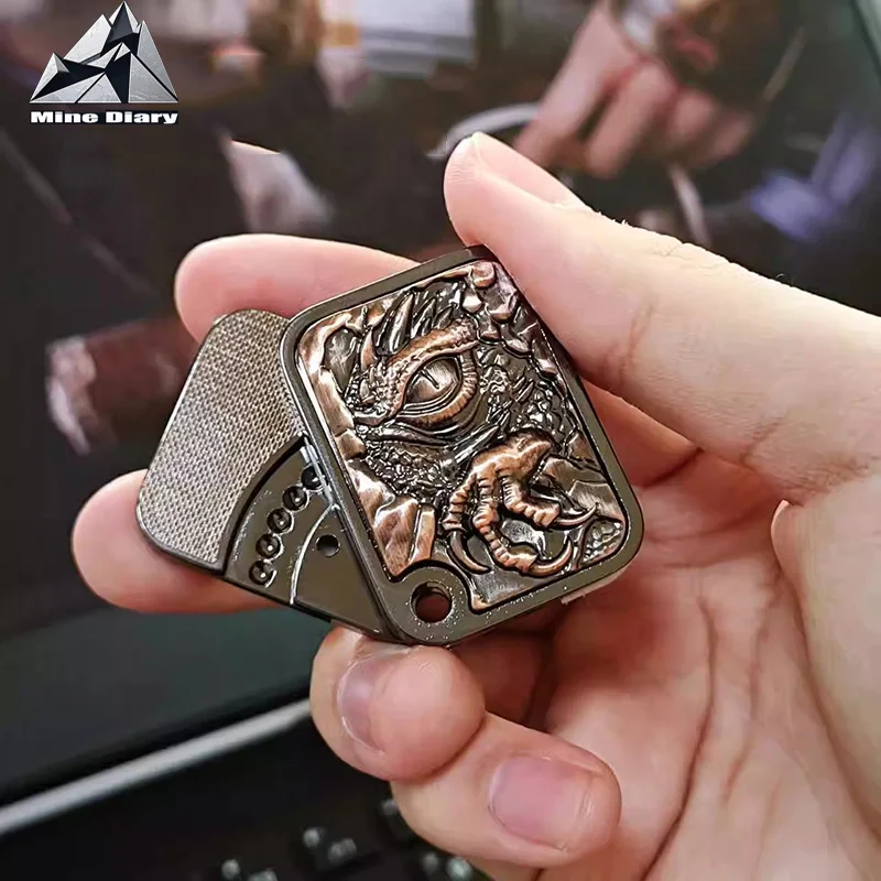 

3D Dragon Embossed EDC Fidget Slide Металлическая игрушка для снятия стресса на кончиках пальцев Fun Side Push Тактильная горка СДВГ Игрушка Крутой маленький подарок