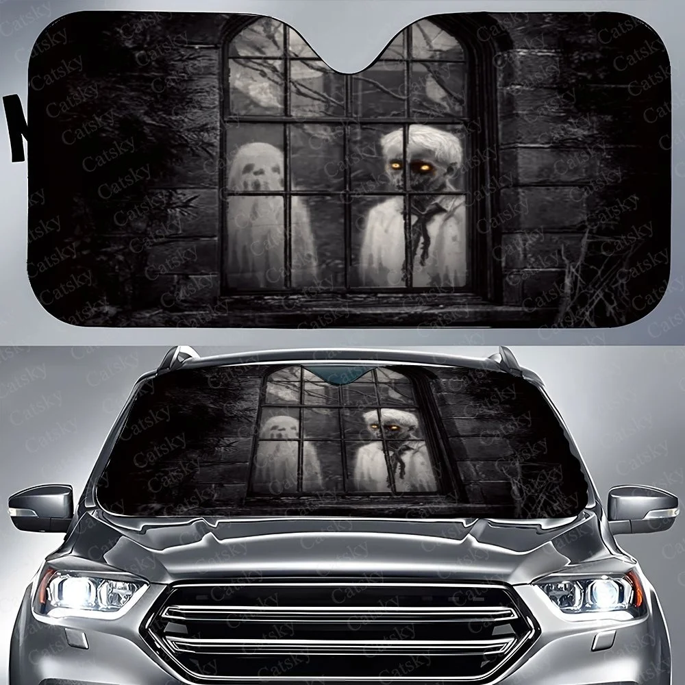Figurines fantomatiques Peer à travers une fenêtre hantée, créant un parasol sur le thème d'Eerie Halloween pour votre voiture.