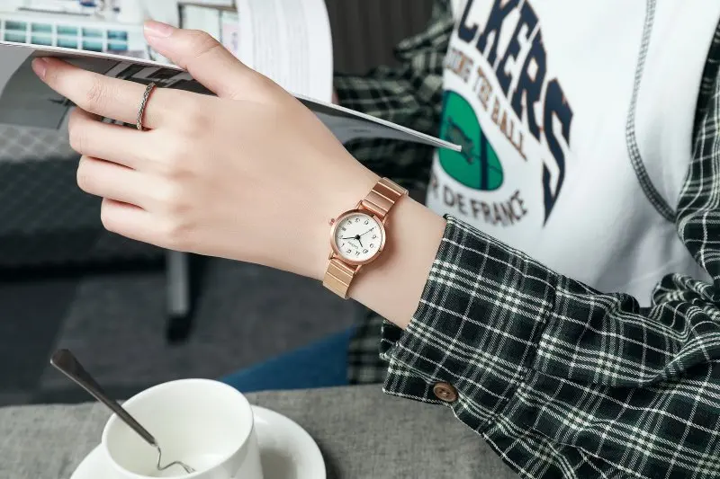 Luxury Rose Gold นาฬิกาสแตนเลสผู้หญิงคลาสสิกรอบ Dial นาฬิกาควอตซ์ผู้หญิงธุรกิจนาฬิกาข้อมือ reloj mujer