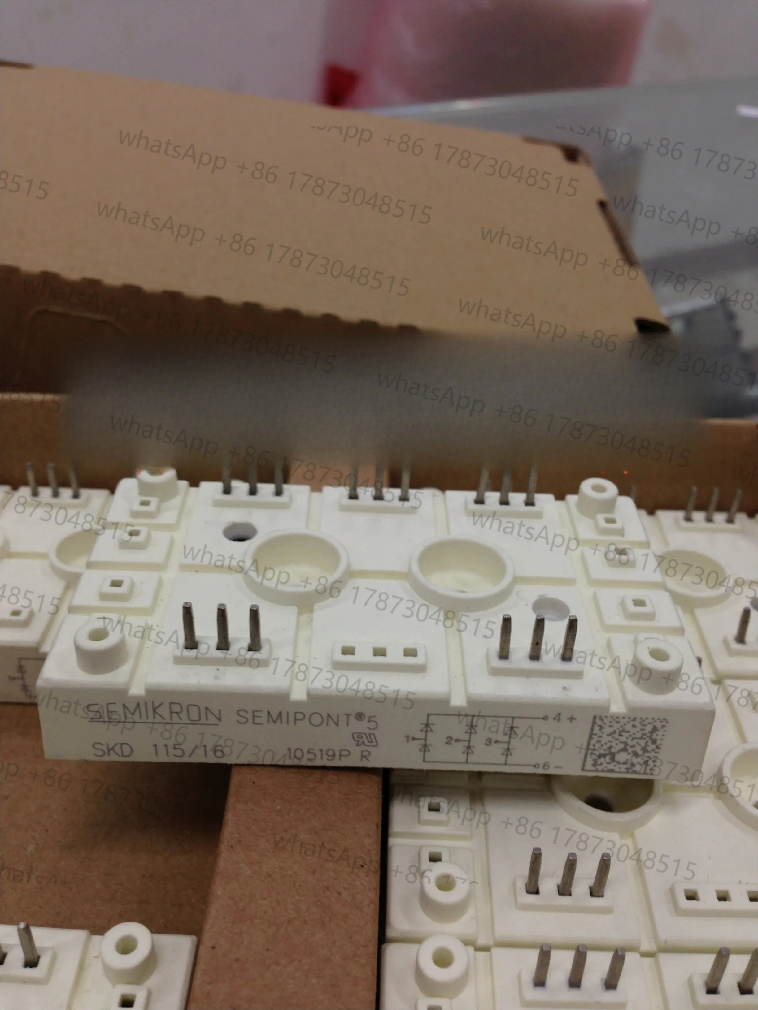 

SKD115/18 SKD115/12 SKD115/16 SKD145/18 SKD145/12 SKD145/16 Power Bridge Rectifiers NEW original IGBT POWER MODULE