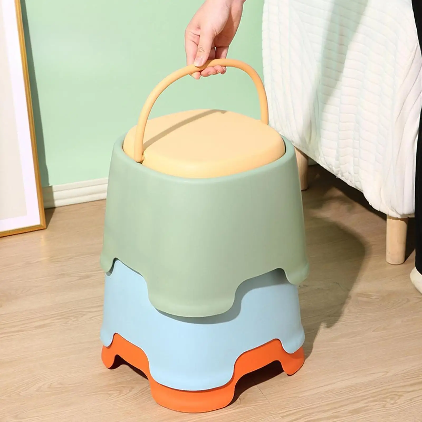 

Small Stool with Handle Creative Toilet Step Stool for Kitchen Bathroom Home