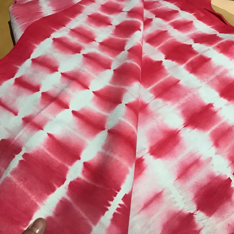 Handmade tie-dye top layer goatskin is thick0.4mm Average3-4SF. Colorful ethnic style Random delivery