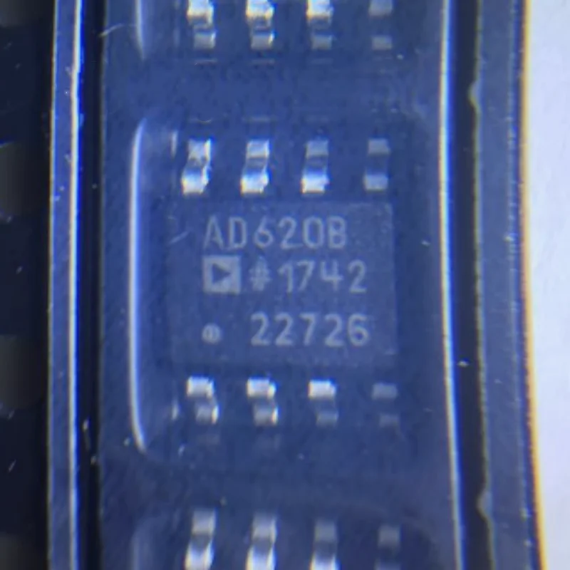 AD620BRZ AD620B SOIC-8 New Original Genuine