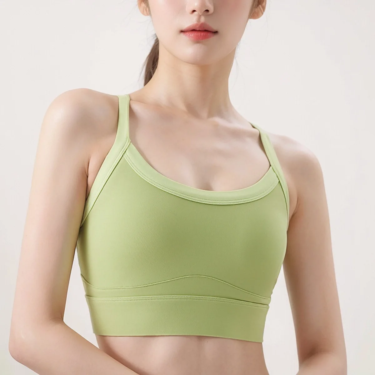 حمالة صدر رياضية بدون خياطة متعددة الألوان للنساء: Racerback مقاومة للصدمات، سريعة الجفاف بدون أكمام للجري واليوجا والارتداء اليومي المثير