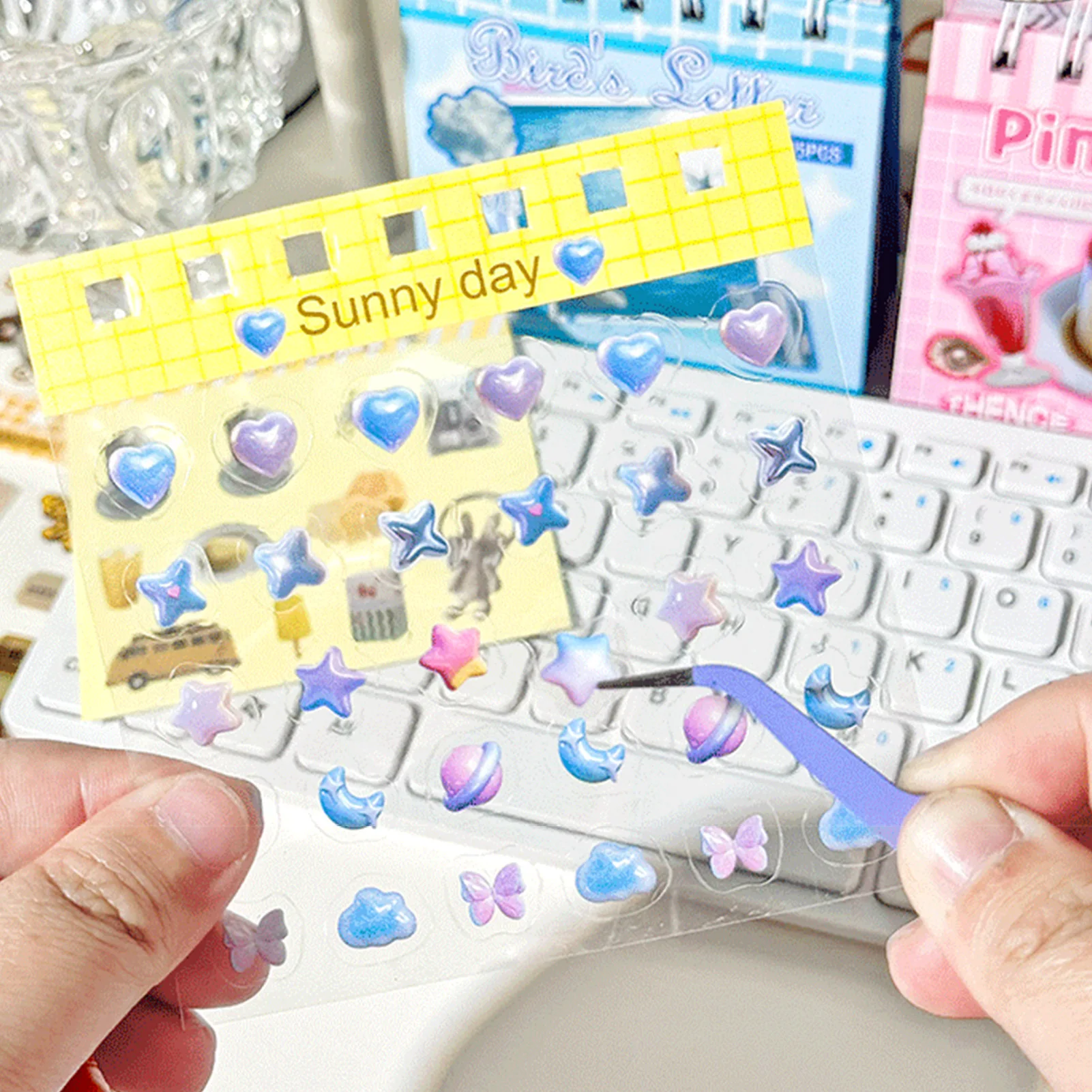 クリエイティブステッカーブックカラフルなホリデーコイルステッカーアルバムコンパクトポータブルステッカージャーナリングスクラップブッキング DIY 工芸品