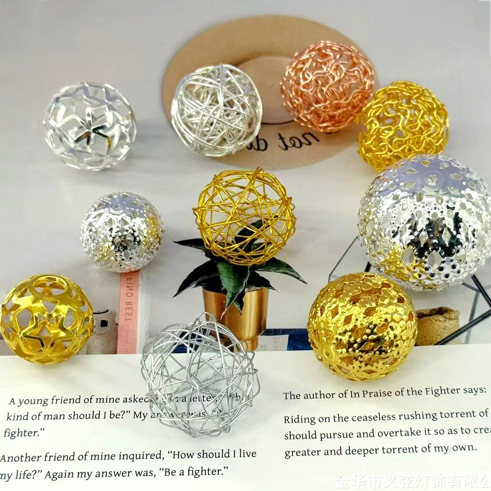 Metal Hollow Spherical Lampshade LED String Light Pendant Random Moroccan Ball Aluminum Wire Lampshade Festive Light Accessories