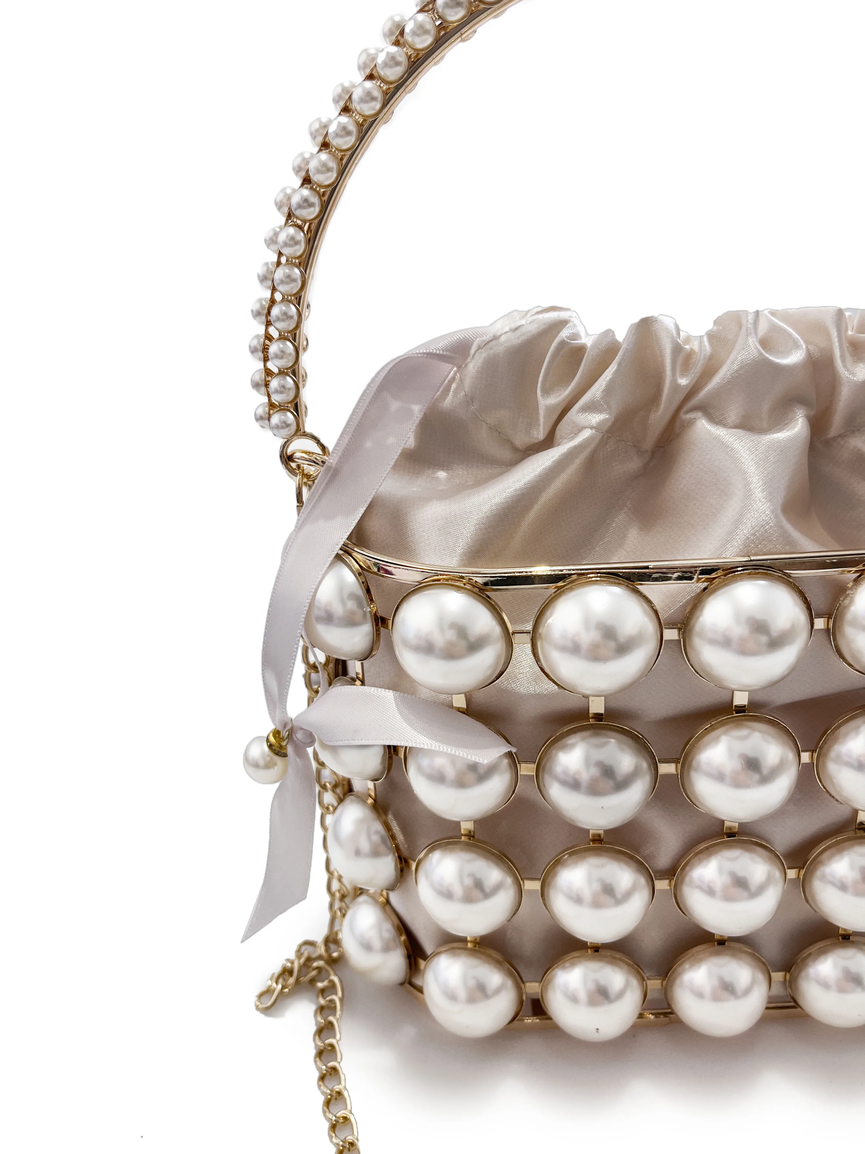 French niche temperament hollowed out pearl cage metal vegetable basket dinner style hand-held beveled straddle bag