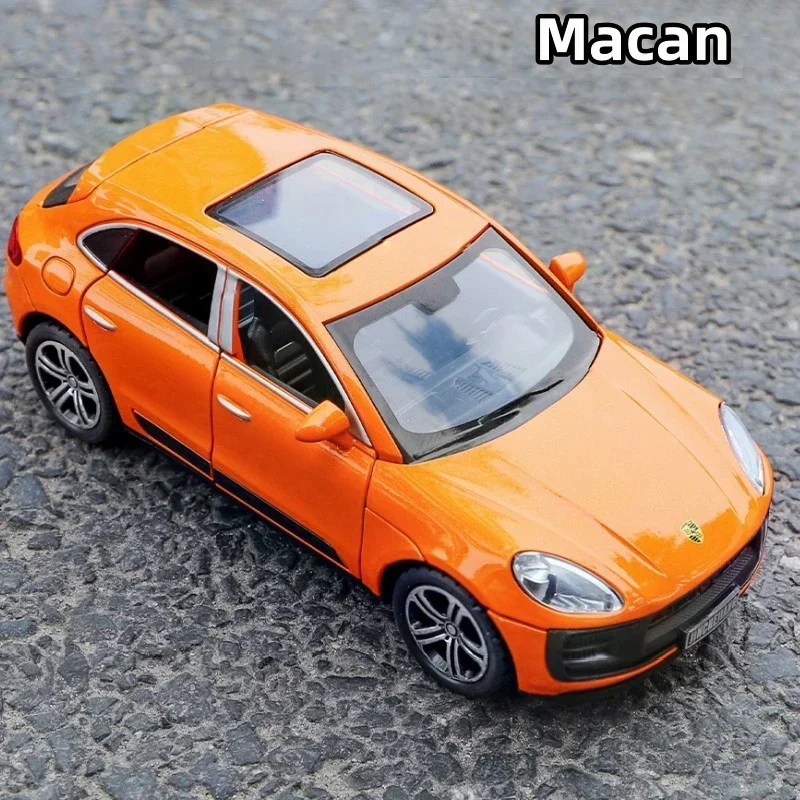Macan SUV pressofuso in lega di auto giocattolo modello 1:32 suono e luce tirare indietro giocattolo per bambini da collezione regalo di compleanno