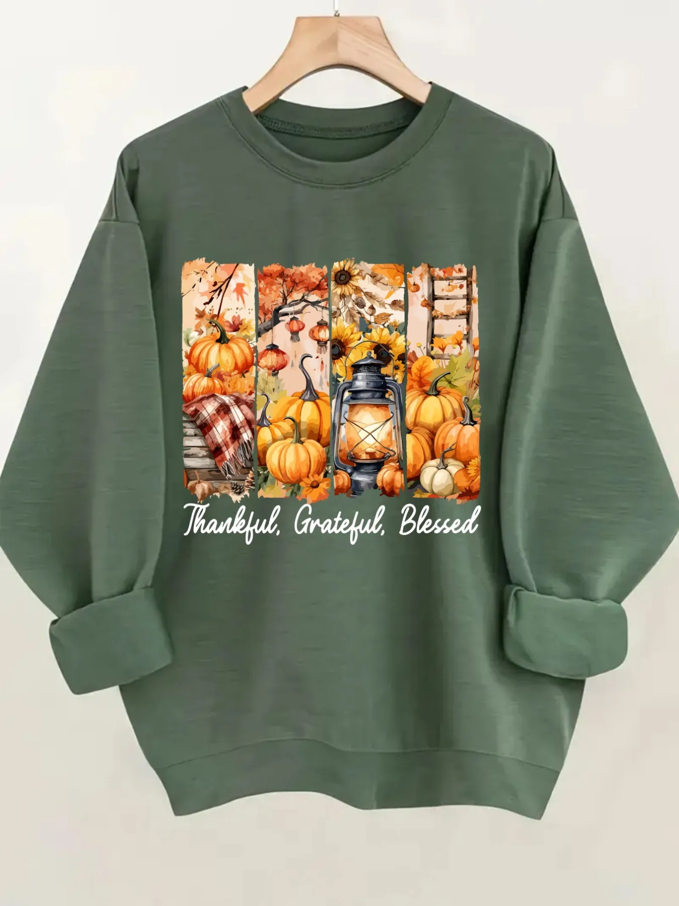 Women's Crew Neck Pullover Sweatshirt Autumn Pumpkin Lantern Design, Soft Casual Long Sleeve, Daily Casual Top Outfit, Winter Women's Clothing, Thanksgiving Outfit