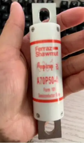 

A70P50-4 A70P100-4 A70P125-4 A70P150-4 A50P35-4 A50P50-4 A50P100-4 fuses 700V NEW ORIGINAL STOCK