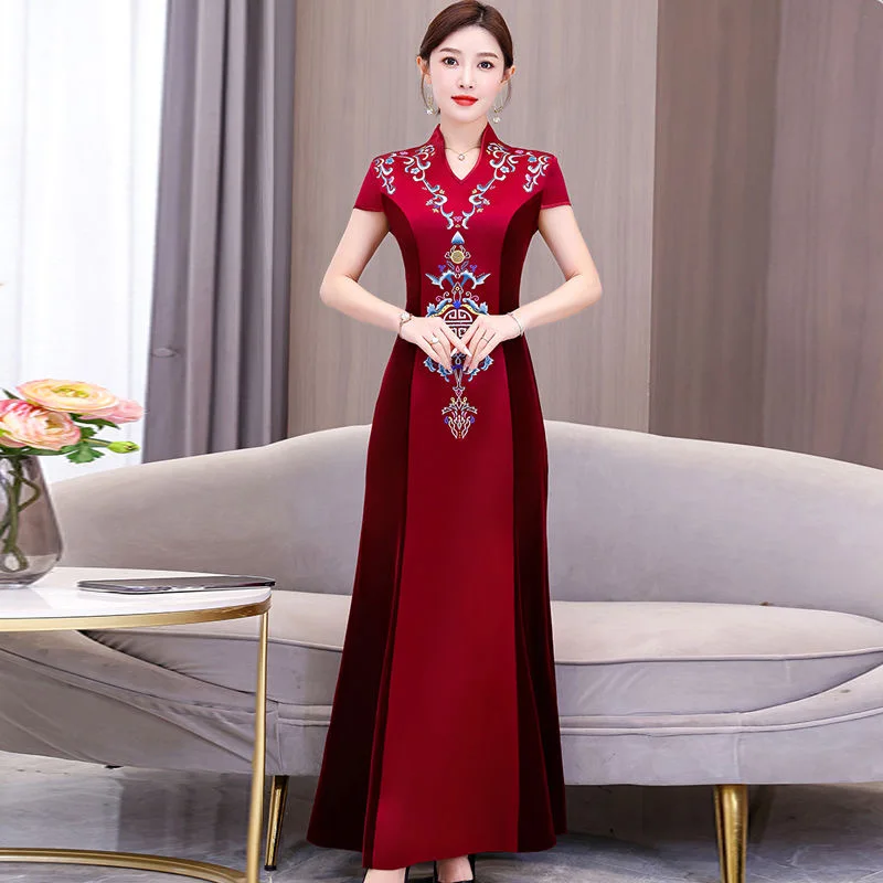 2024 chinese vintage dress improved cheongsam national flower embroidery satin patchwork velvet qipao banquet evening dress