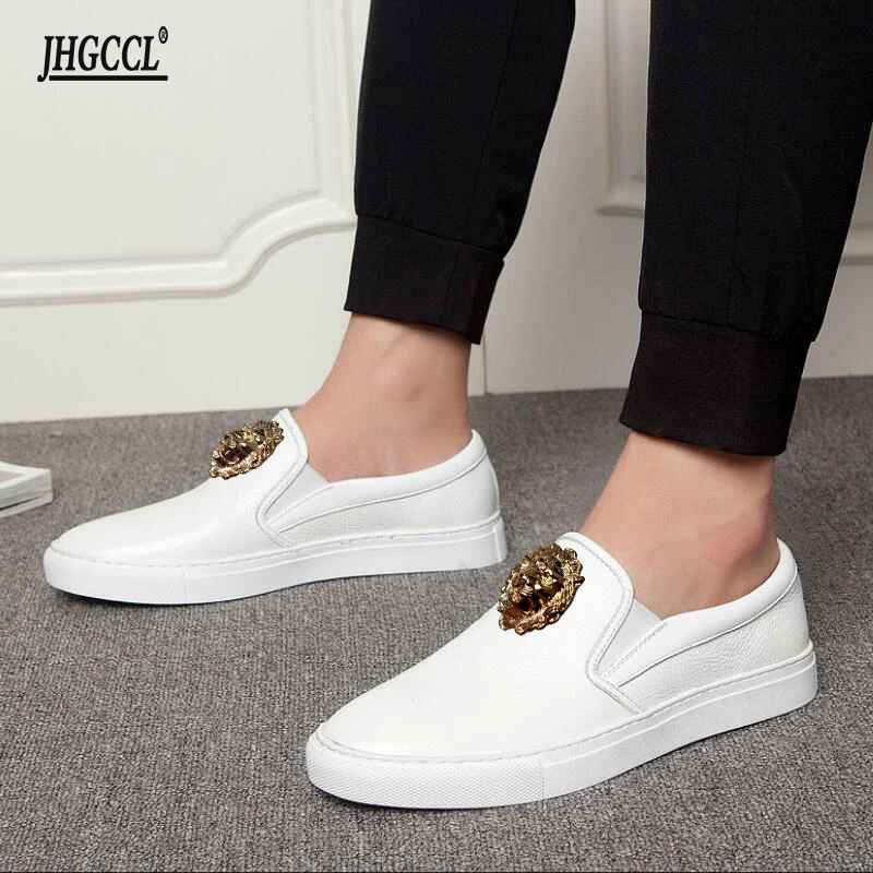 ยี่ห้อ Casual รองเท้าผู้ชาย Designer Luxury cowhide รองเท้าผ้าใบรองเท้าหนังผู้ชายรองเท้าสเก็ตบอร์ดสีขาว A16