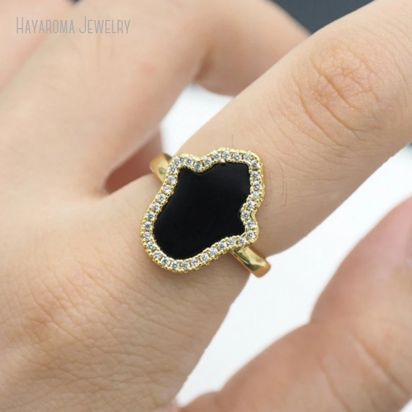 

10Pcs Copper Gold Color Geometric Hand Shape Invisible Setting Islam Metal Cubic Zirconia Wholesale Ring RM52851