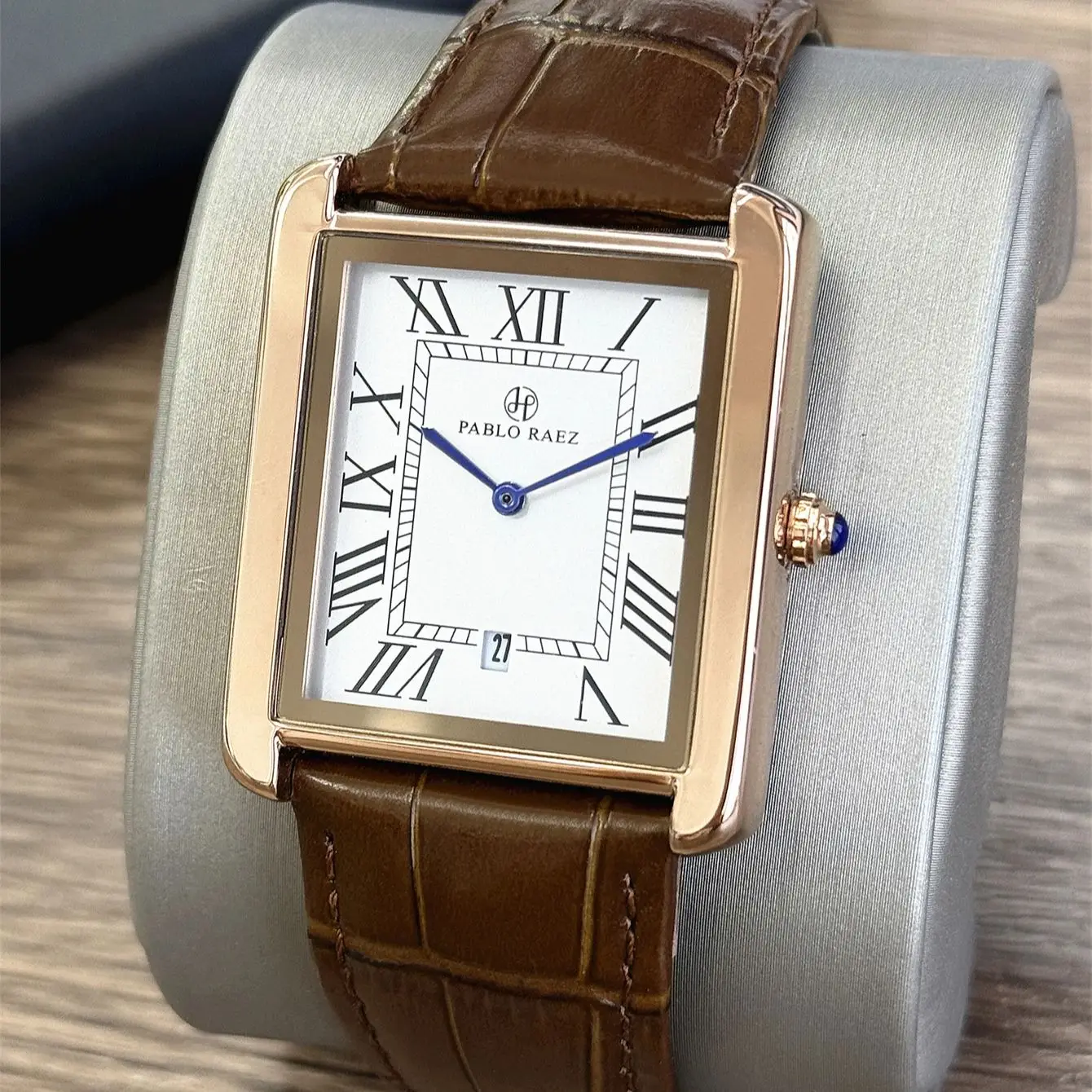 Thumbnail 2 - #58 Best Classic Quartz Watches to Buy In 2026