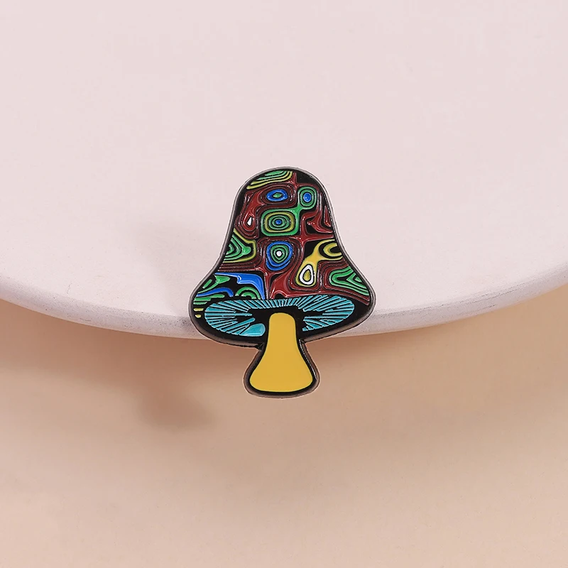Psychedelic Mushroom Pin Trippy Colorful Design Abstract Pattern Brooch Funky Style for Festival Backpack Decoration