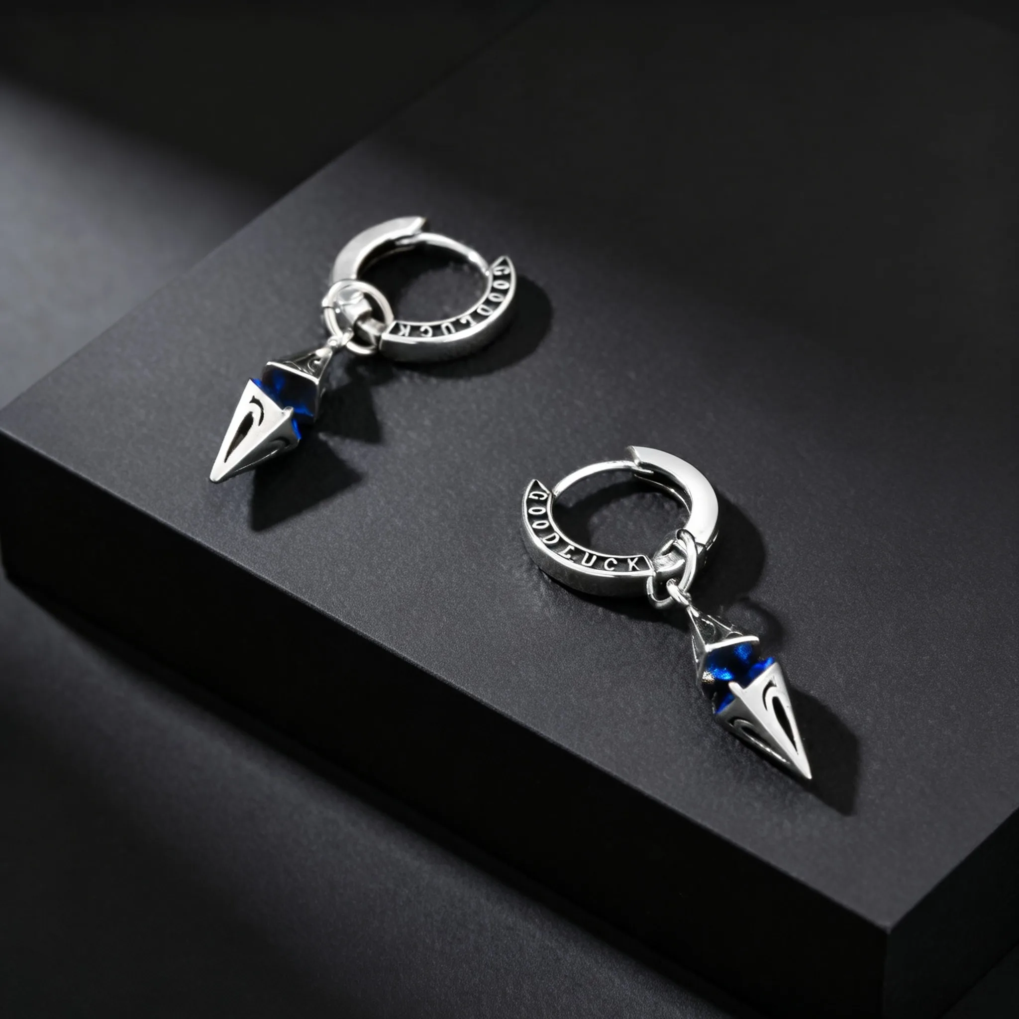 Stylish Blue Stone Dangle Earrings for Men, Personality Zircon Geometric Cube Pendant Earrings, Fashion Party Punk Jewelry Gift