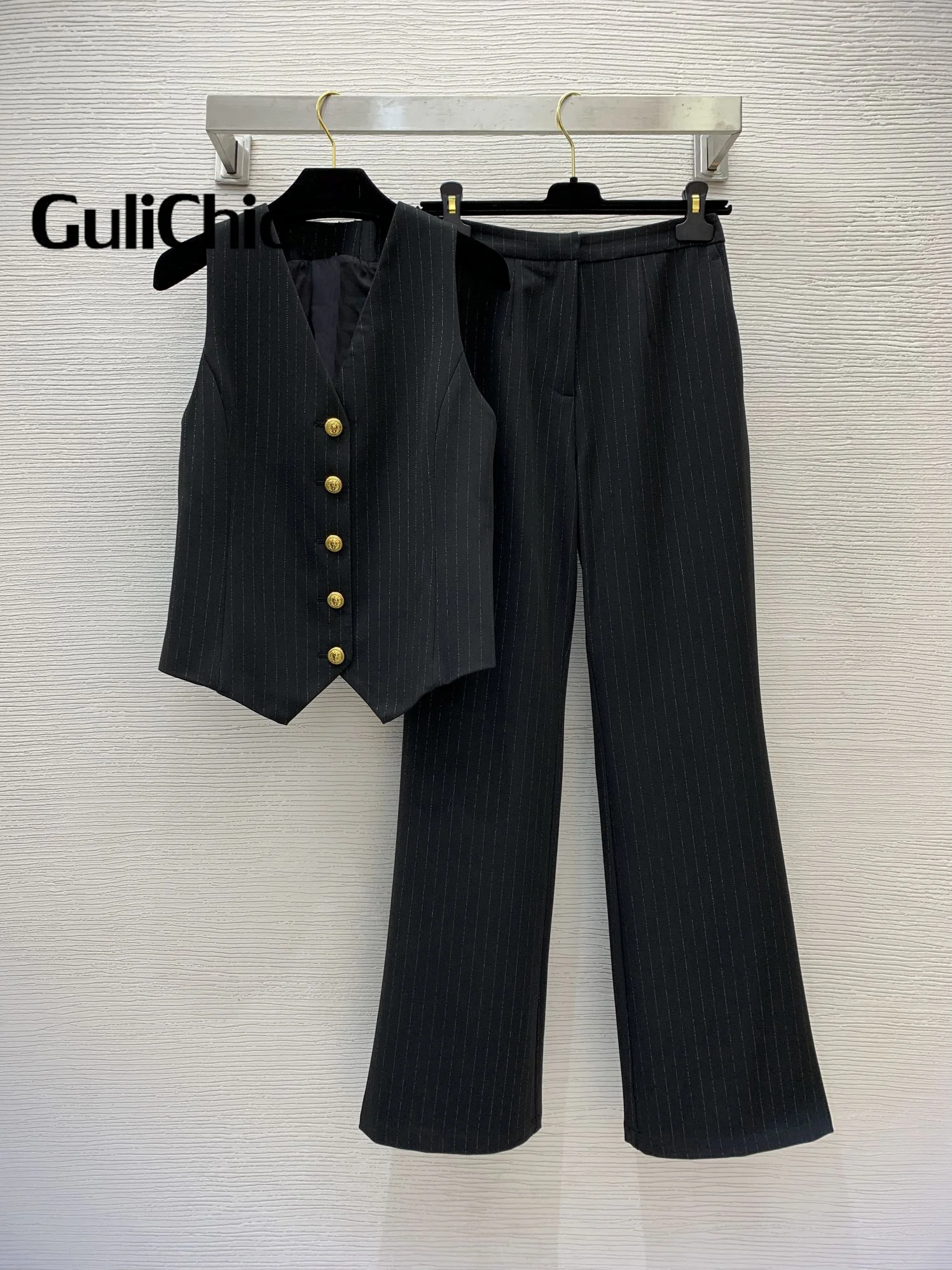 8.12 GuliChic Women High Quality Temperament Fashion Lion Button Striped Slim Sleeveless Vest And High Waist Straight Pants Set