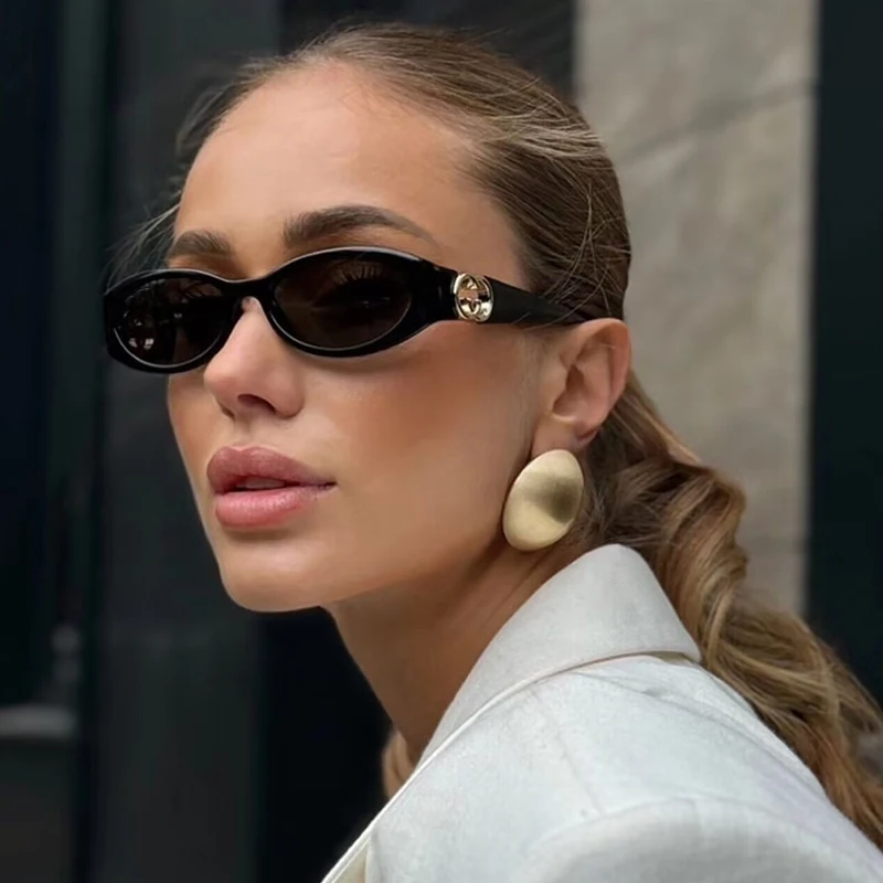 Yeni Moda Küçük Çerçeve Güneş Gözlüğü Oval Çok Yönlü INS Marka Güneş Gözlüğü kadın Lüks Sokak Stili Dekoratif Güneş Gözlüğü UV400
