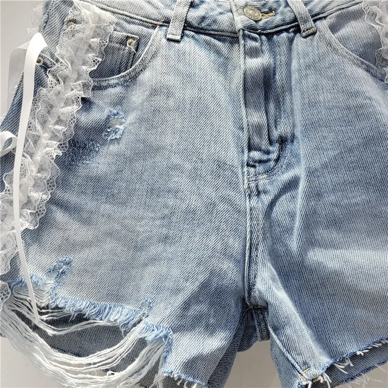 DEAT Women's Shorts High Waist Broken Holes Lace Edge Bow Wide Leg A-line Denim Short Pants 2024 New Fashion Winter 29L9101