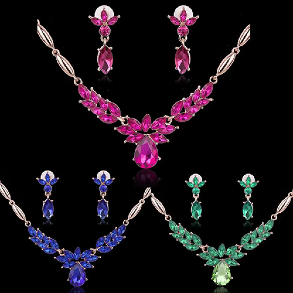 Women's Rhinestone Flower Pendant Alloy Necklace Earrings Wedding Jewelry Set