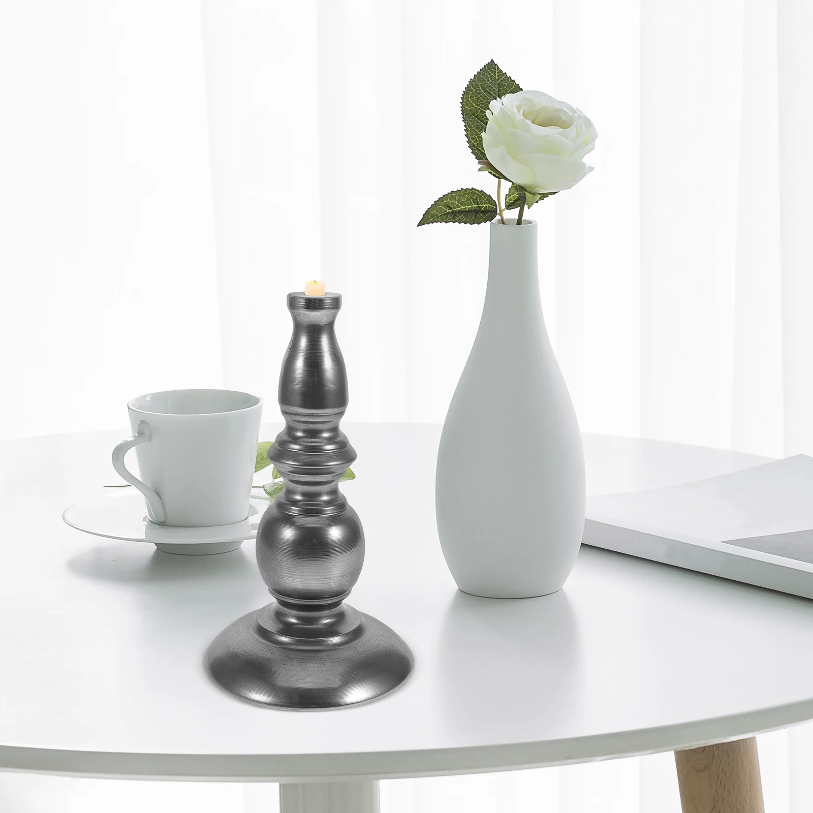 

Iron Lamp Bracket European Style Elegant Design Metal Lamp Support for Hotel Decor Lampshade Holder Accessories