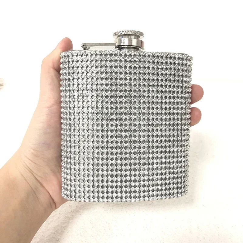 High Quality  Diamond Hip Flask Stainless Steel Portable Alcohol   Travel Outdoor Sparkling