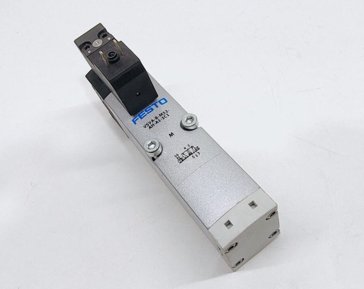 

VSVA-B-M52-AH-A1-1C1 546700 Solenoid Valve