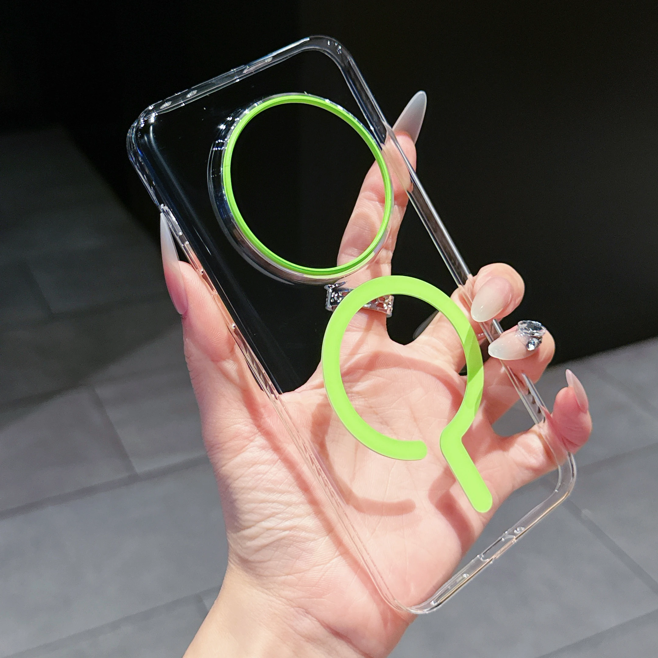 Etui do Honor Magic 7 Pro z Magsafe, przezroczyste, twarde, magnetyczne, do bezprzewodowego ładowania, cienkie, przezroczyste etui na Honor Magic 7 7Pro. — zdjęcie produktu 3