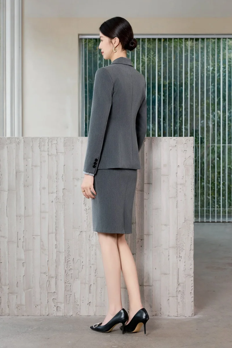 AIyssa Fashionable Professional Women's Clothing, High-Quality Two-Piece Suit Jacket + Skirt. Sophisticated and Elegant