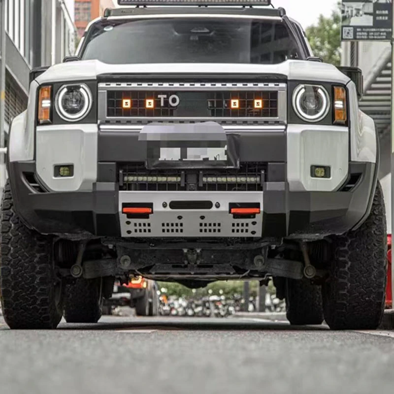 Suitable for 2022-2025 Toyota LC250 Simple Small Front Bumper PRADO Built-in Winch Rack Modification