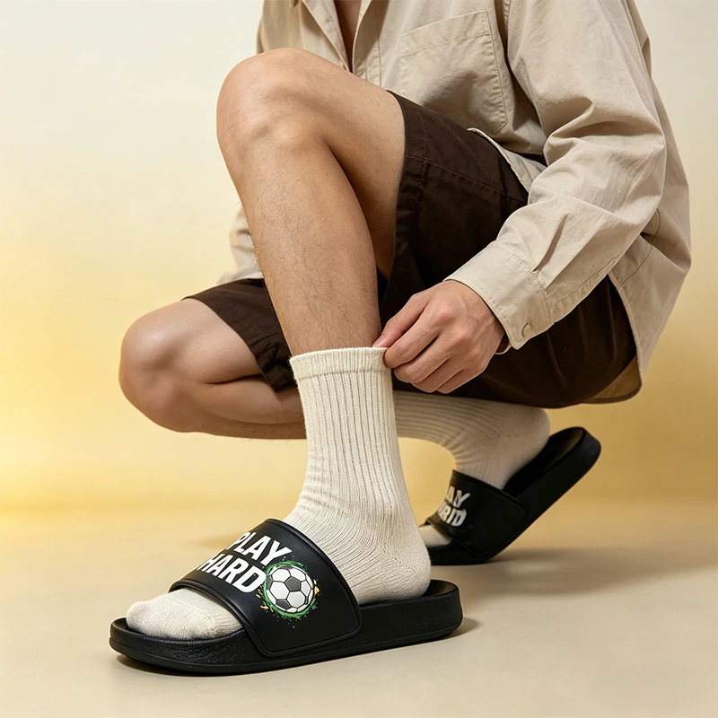 

Men's Slippers Summer New Style Football Print Large Size Slippers Lightweight Non-Slip Wear-Resistant Casual Sandals