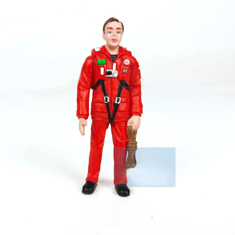 SAR1:32 Rescue Ship Doll Captain Sailor Model Engineering Ship Doll Marine Accessories