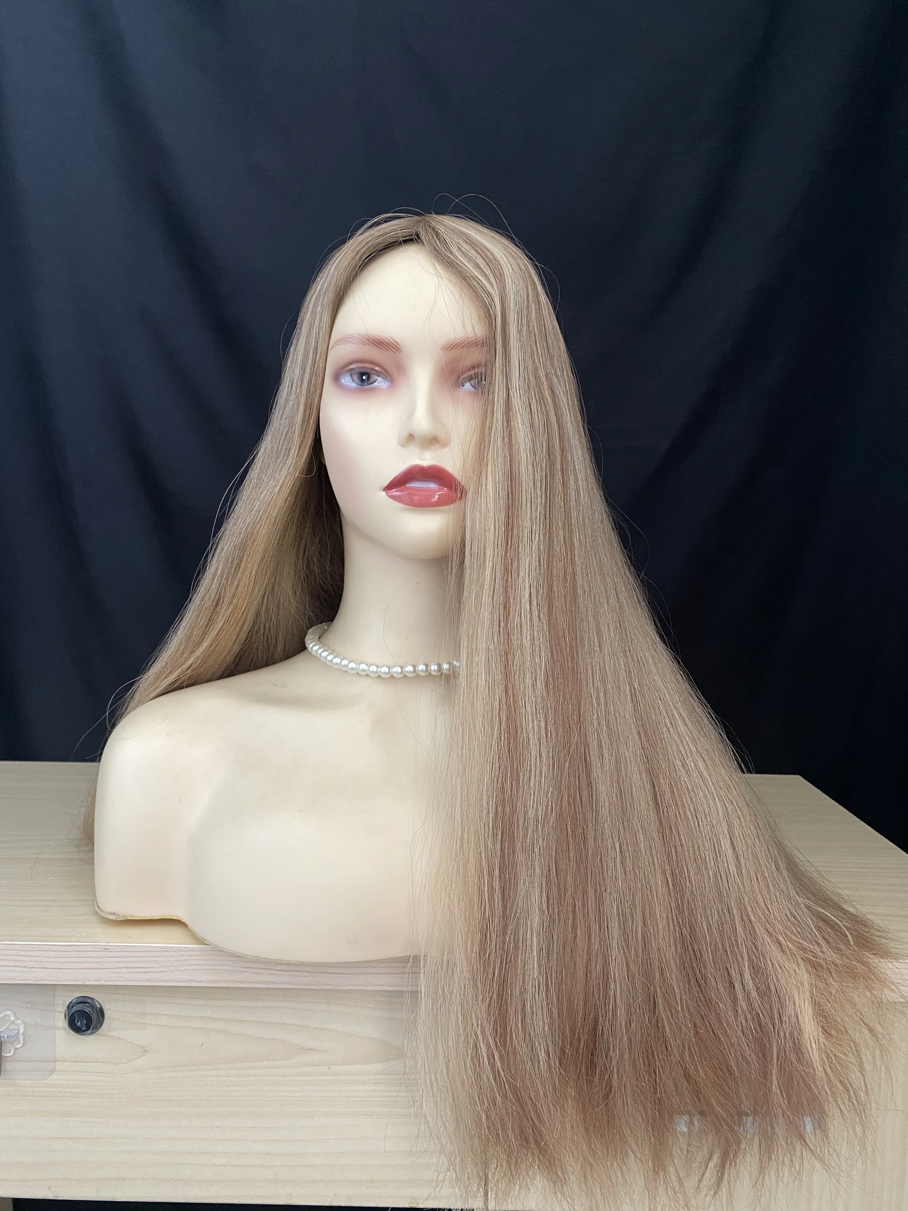 J Jewish wig 25“ skin top/mono top slight layer cap size M blonde 100% virgin hair naturalness One picture one physical object