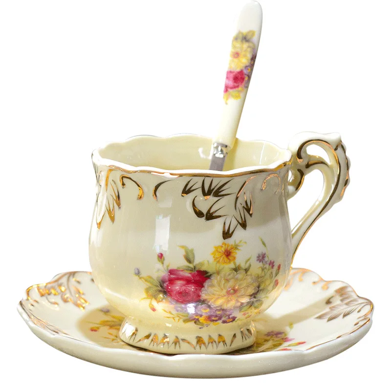 Pastoral Rose Bone China Tea Cup Saucer Spoon Set Europe Porcelain Coffee Cup 200ml Mug Tray Cafe Tumbler Party Drinkware