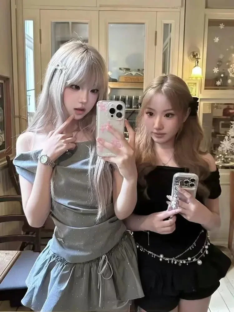 

Sexy Sweet Hot Girl 2 Piece Skirt Suit Women Summer Pleated Off Shoulder Slim Fit Y2k Crop Top A-line Mini Skirt Vintage Sets