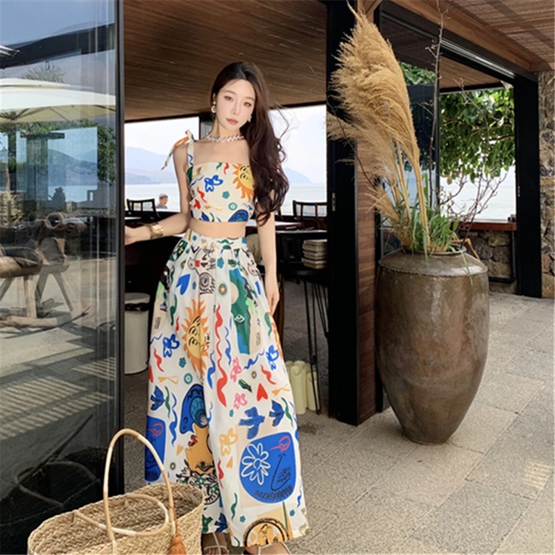

Casual Holiday Beach Two Piece Set For Women French Sexy Spaghetti Strap Crop Top And High Waist Zipper Long Skirt Print Outfit
