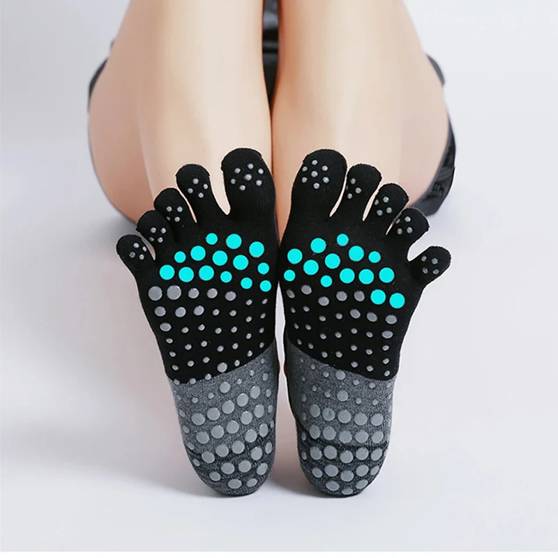 Rutschfeste Fünf-Finger-Pilates-Socken für Damen im Fitnessstudio, atmungsaktive Fitness-Baumwollsocken, Yoga-Socken, Sport-Ballettsocken