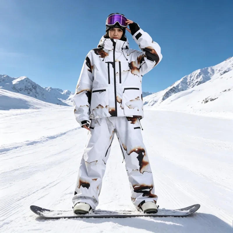 2026 New Ski Suit Men Women Hooded Jacket Snow Pants Professional Windproof Waterproof Warm Breathable Loose Snowboard Outfit