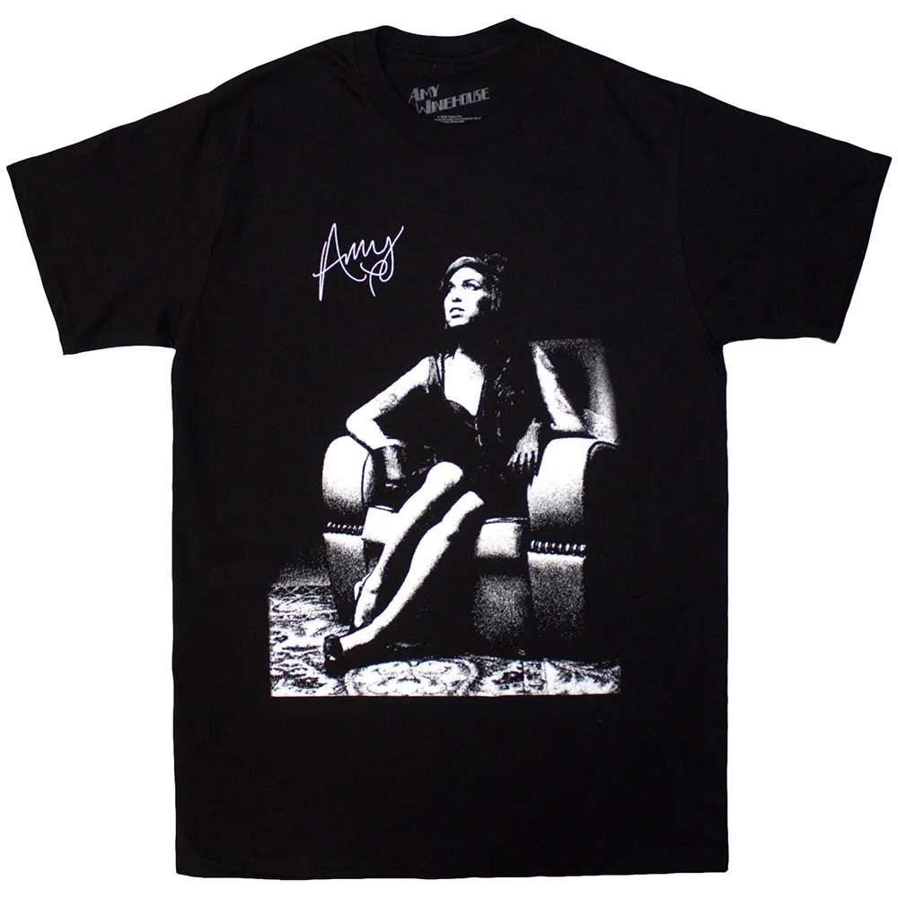 

Amy Winehouse Unisex T-Shirt: Chair (Black) (XX-Large)
