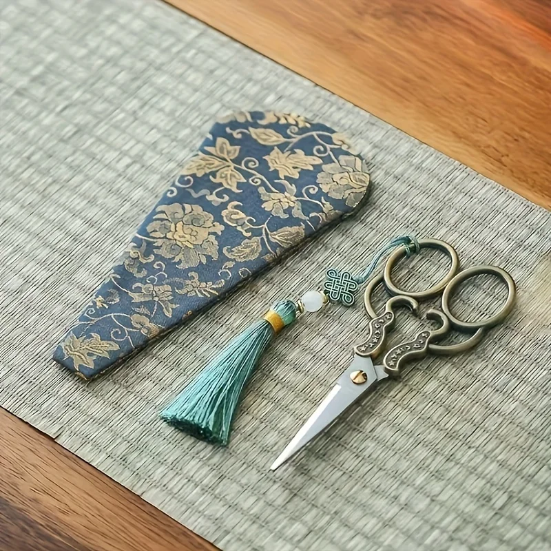 Vintage Copper Plated Stainless Steel Scissors with Storage Box - Suitable for Yarn, Embroidery and Sewing Crafts